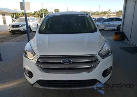 2019 Ford Escape Se z USA, uszkodzony, nr VIN 1FMCU9GD5KUC42742